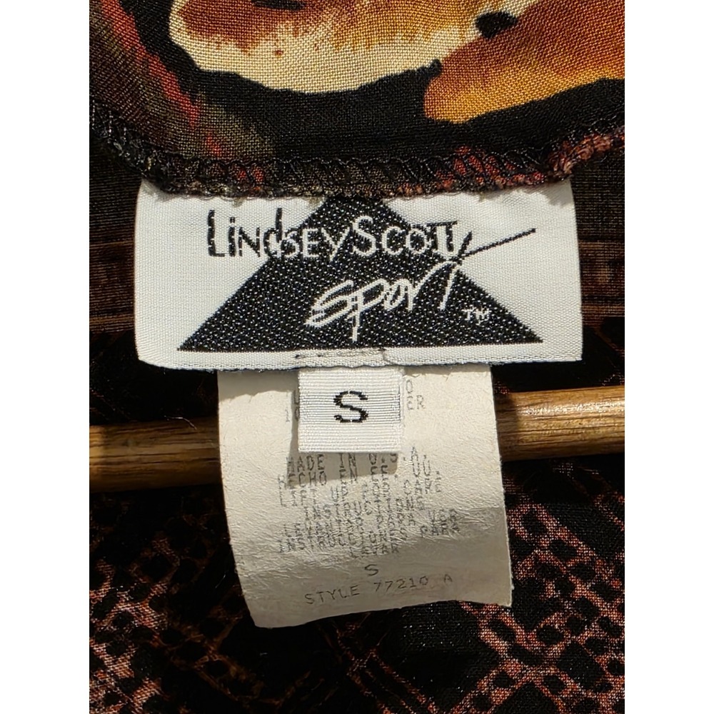 Lindsey Scott Sport Vintage Small  Sleeveless Vest.     Bin 14 - Picture 5 of 9